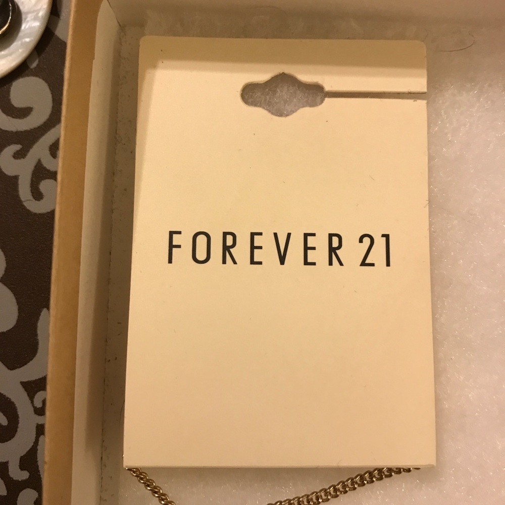 NWT OWL NECKLACE - Picture 4 of 4